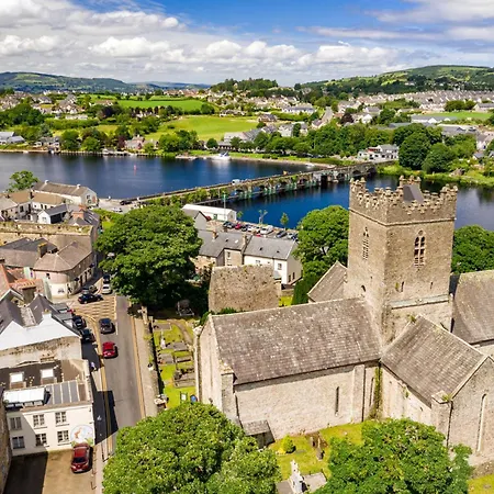 Hébergement de vacances Lakeside Homes - Type A By Trident Homes *