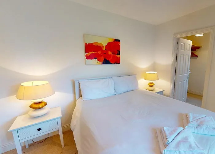 בית נופש Lakeside Homes - Type A By Trident Homes